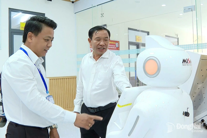 Turning AI into digital assistant