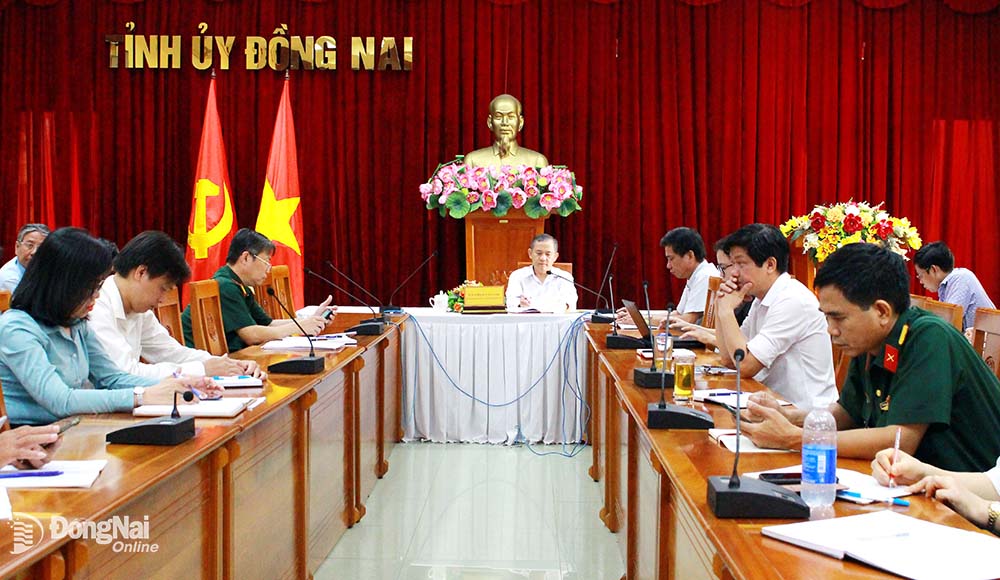 Phó trưởng Ban Tuyên giáo Tỉnh ủy Phạm Tấn Linh chủ trì tại điểm cầu Đồng Nai