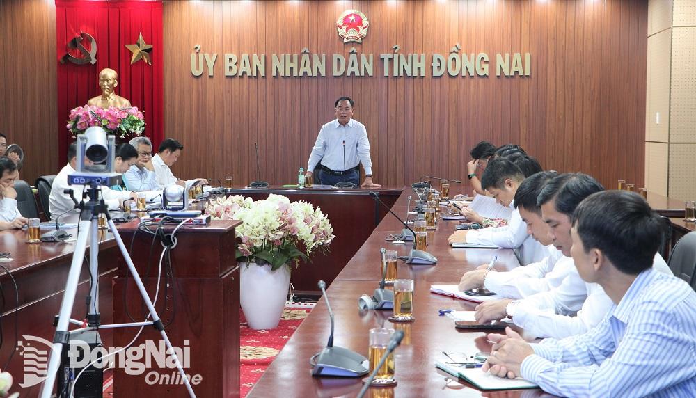 Chủ tịch UBND tỉnh Võ Tấn Đức phát biểu kết luận buổi làm việc. Ảnh: Phạm Tùng