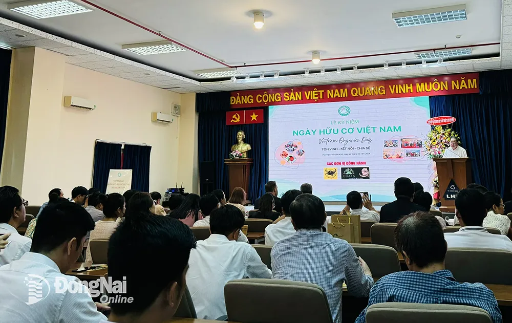 Quang cảnh hội nghị kỷ niệm Ngày hữu cơ Việt Nam. Ảnh: B.Nguyên
