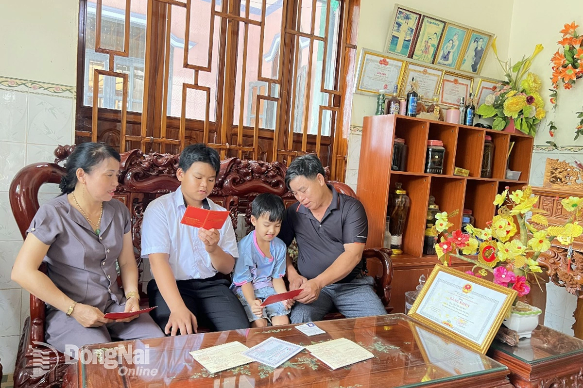 Each blood donation brings Le Van Trung joy and happiness. Photo: Doan Hung