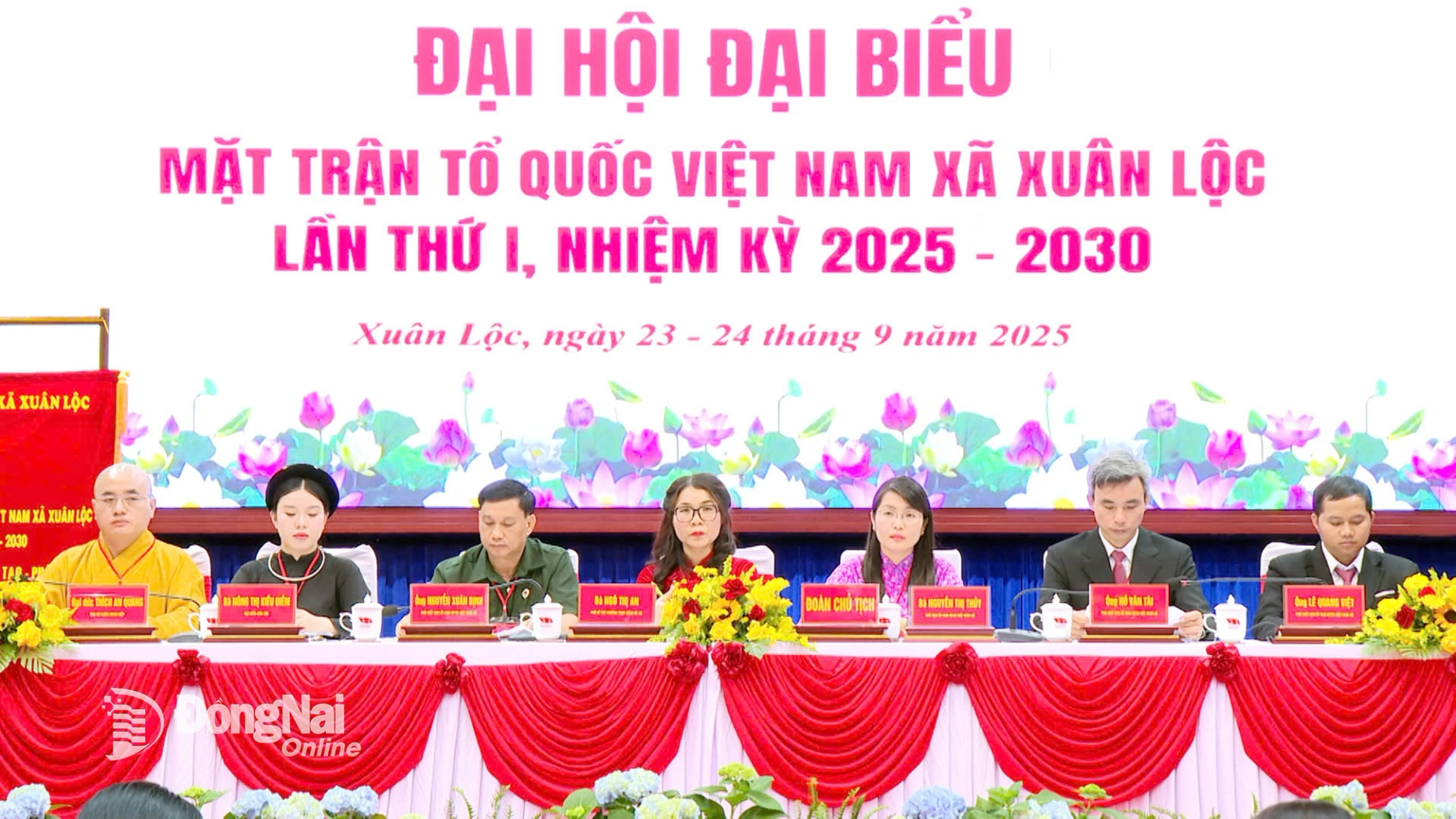 The presidium presides over the Congress. Photo: Phuoc Tho