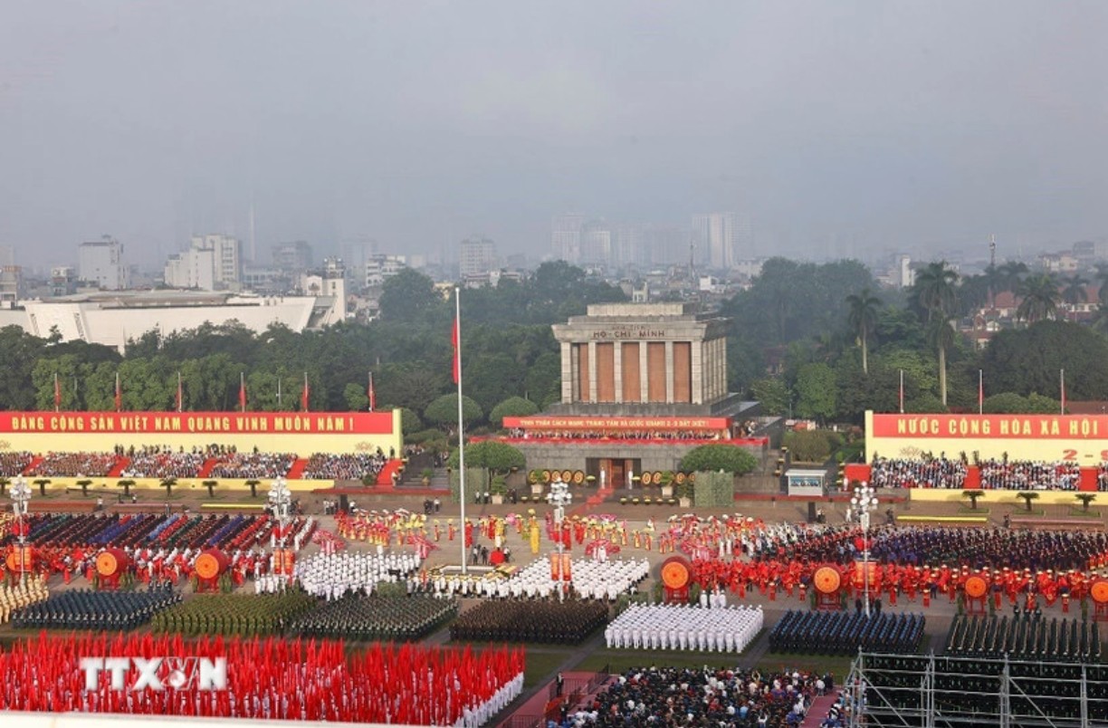 The parade and march celebrating the 80th anniversary of the August Revolution and National Day, September 2, takes place solemnly at Ba Dinh Square. Photo: VNA