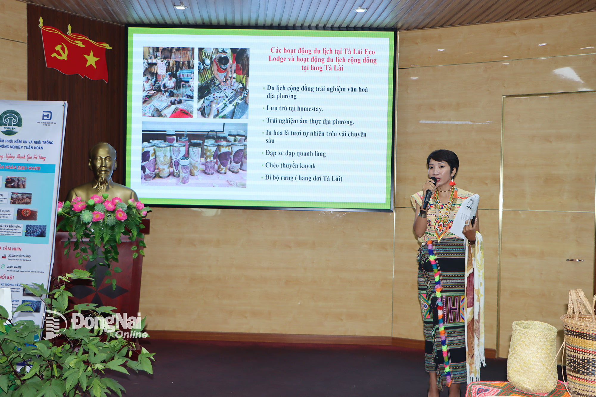 Participant Ka Tuyen presents the Community Tourism Project in Ta Lai village. Photo: Hanh Dung