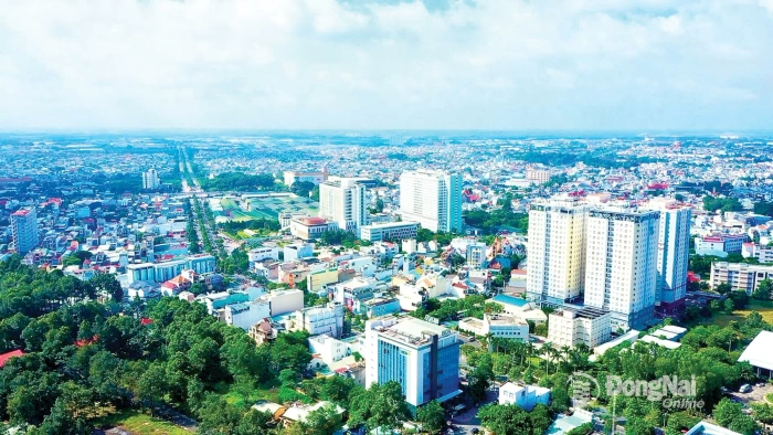 TIẾN TỚI ĐẠI HỘI ĐẠI BIỂU ĐẢNG BỘ TỈNH ĐỒNG NAI NHIỆM KỲ 2025-2030 VÀ ĐẠI HỘI XIV CỦA ĐẢNG: Tầm nhìn chiến lược, kỳ vọng lớn lao