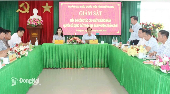 4,100 voters attend meetings with National Assembly deputies of Dong Nai province