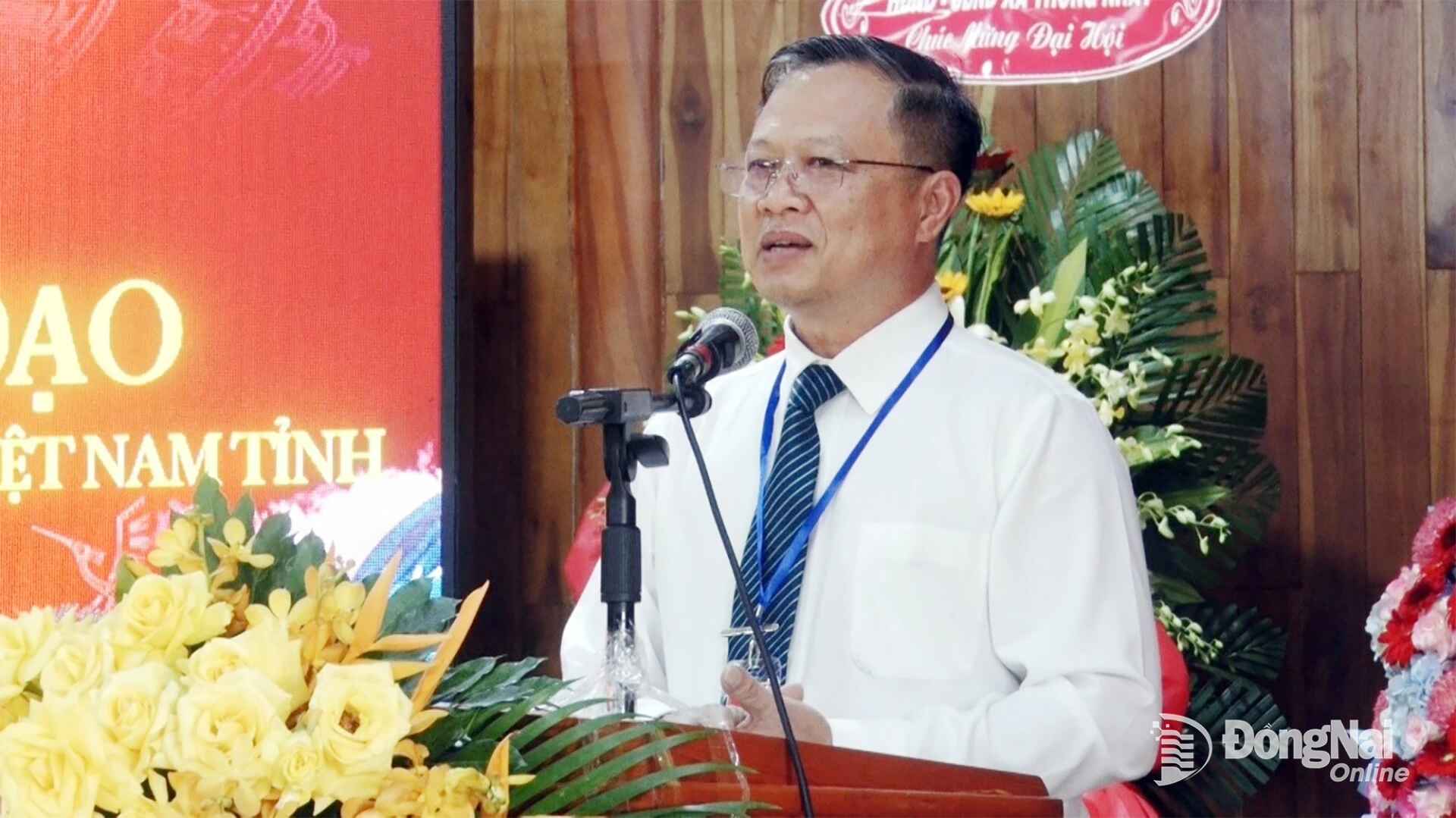 Vice Chairman of the VFF Committee of Dong Nai province Nguyen Tan Phu delivers a directive speech at the congress. Photo: Ba Truc