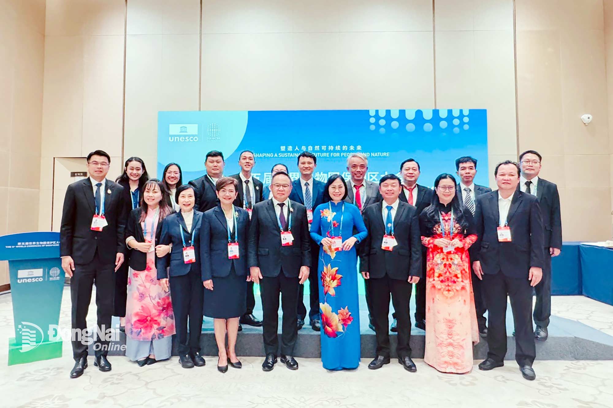 The Dong Nai provincial delegation and the Thai National MAB Committee delegation at a sideline event of the conference. Photo: Courtesy of the contributor