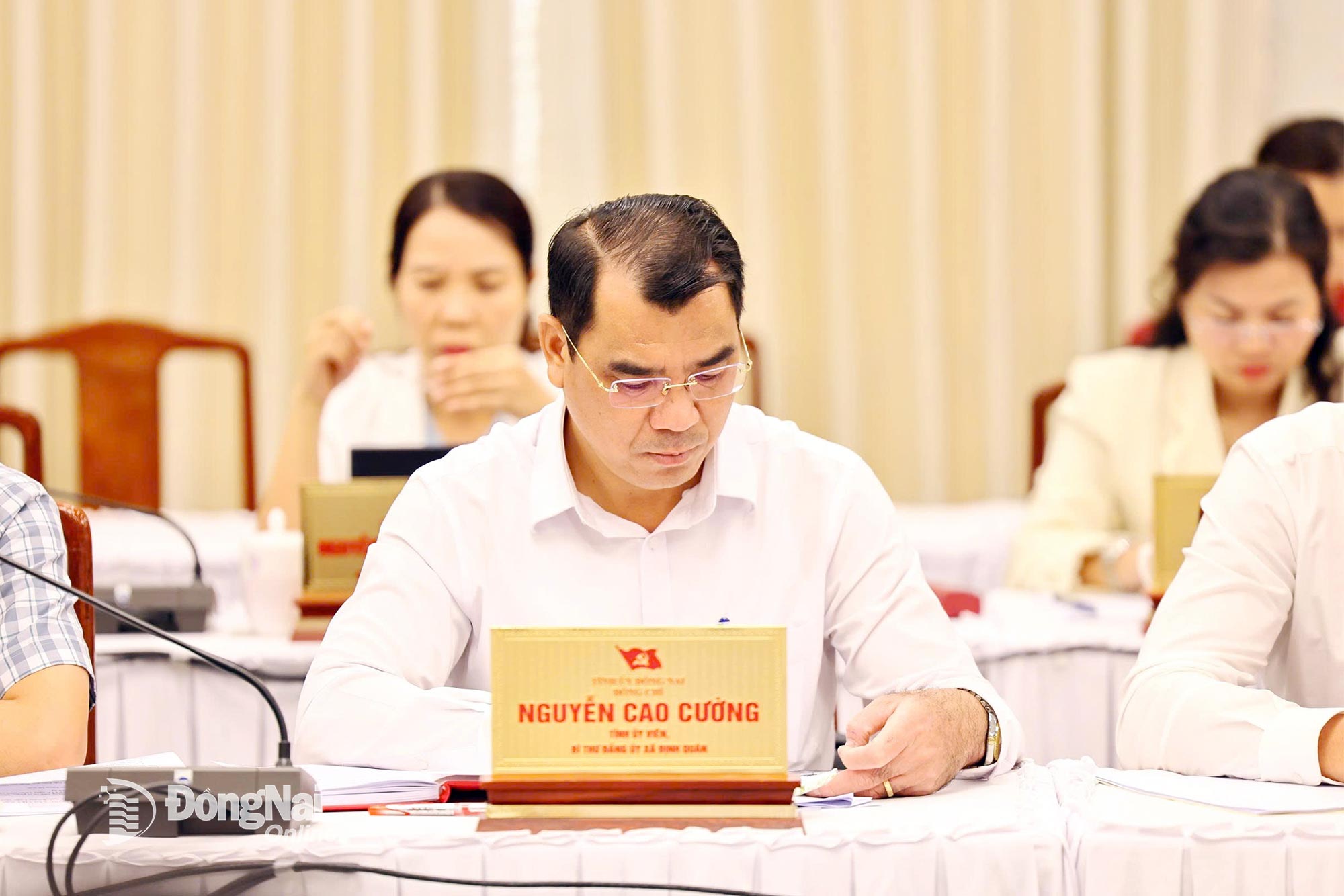 Delegates attend the meeting. Photo: Cong Nghia