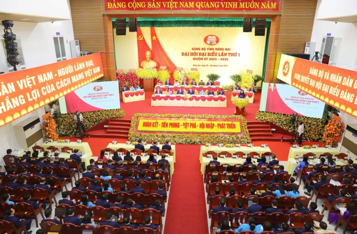 Phiên trù bị Đại hội đại biểu Đảng bộ tỉnh Đồng Nai lần thứ I