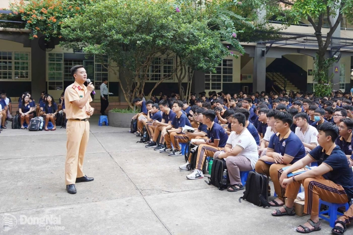 Thêm kỹ năng để học sinh đến trường an toàn