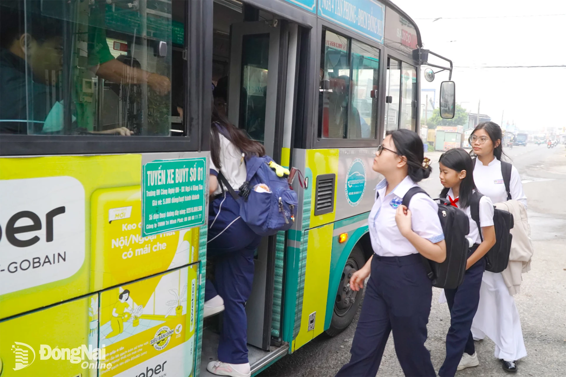 Dong Nai: Bus services ready to serve pupils and students in new school year