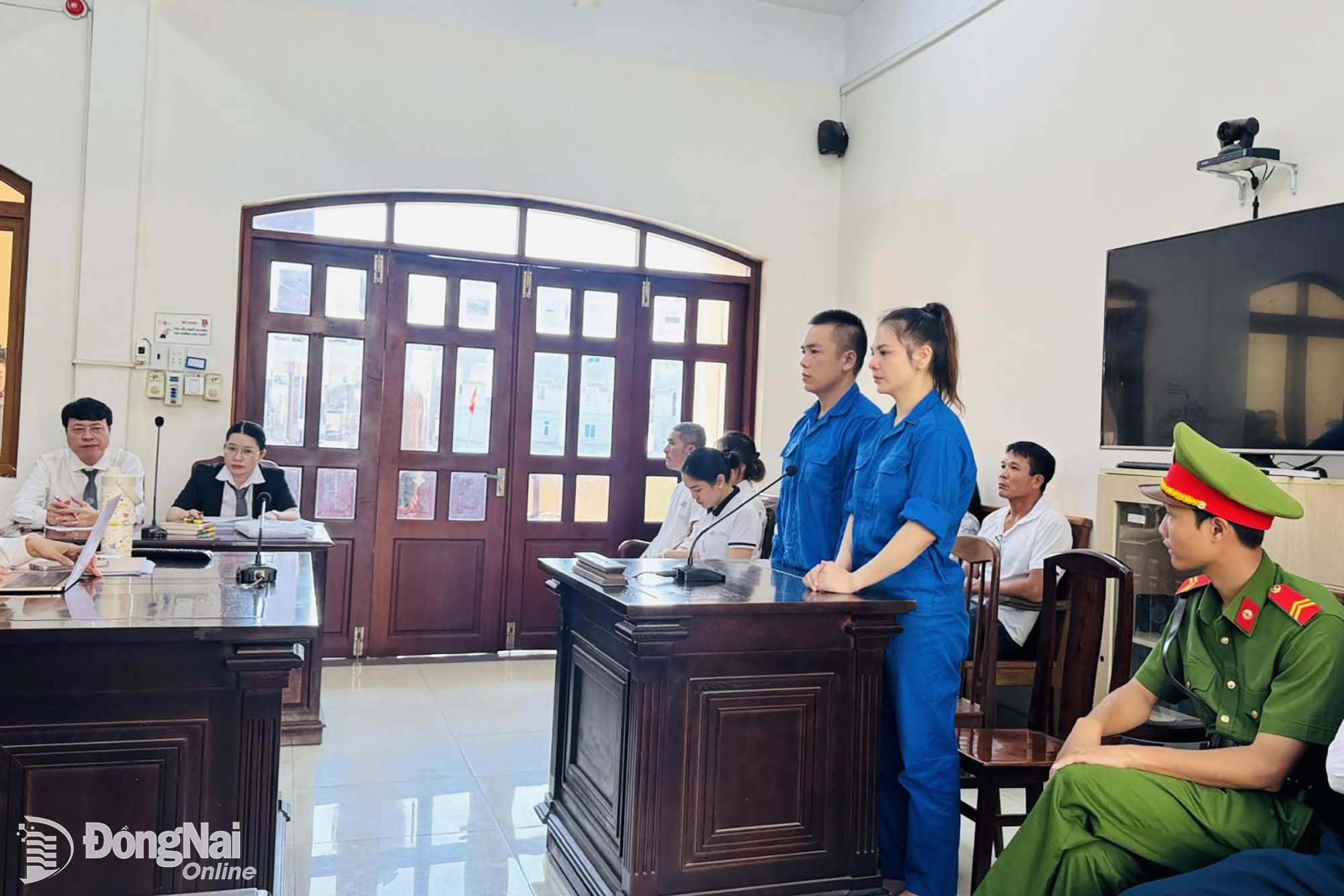 Các bị cáo tại phiên tòa xét xử. Ảnh: Tố Tâm