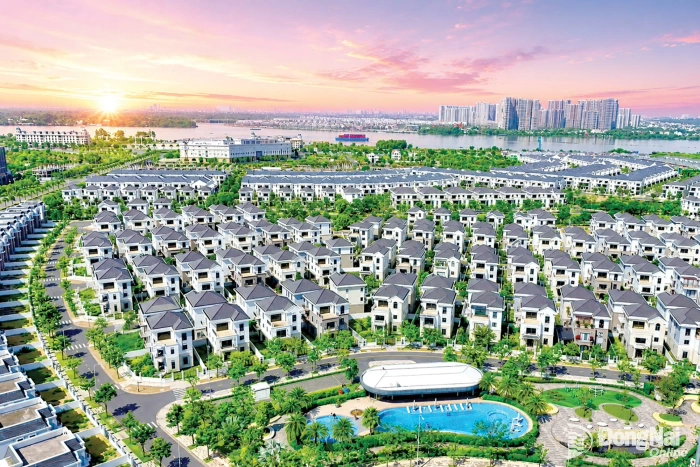 Joining hands to build civilized, modern and happy city