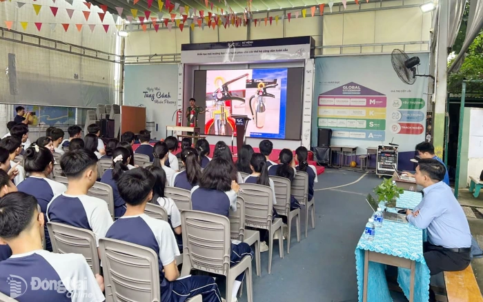 Trang bị kỹ năng PCCC và phòng chống đuối nước cho học sinh, cán bộ giáo viên tại Trường THPT Lê Quý Đôn