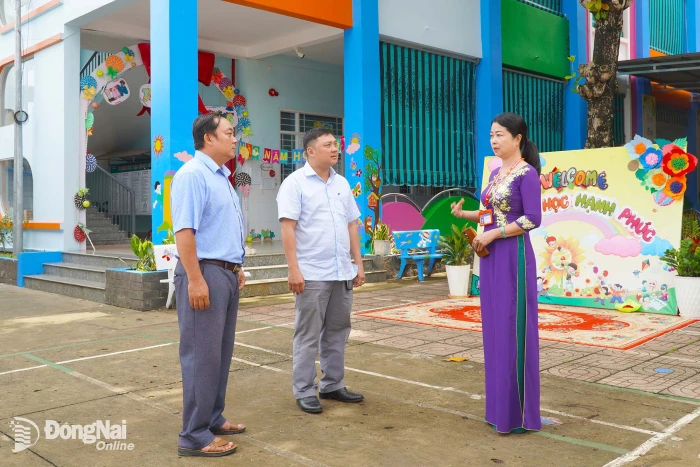 Practical projects for Binh Loc Ward’s residents