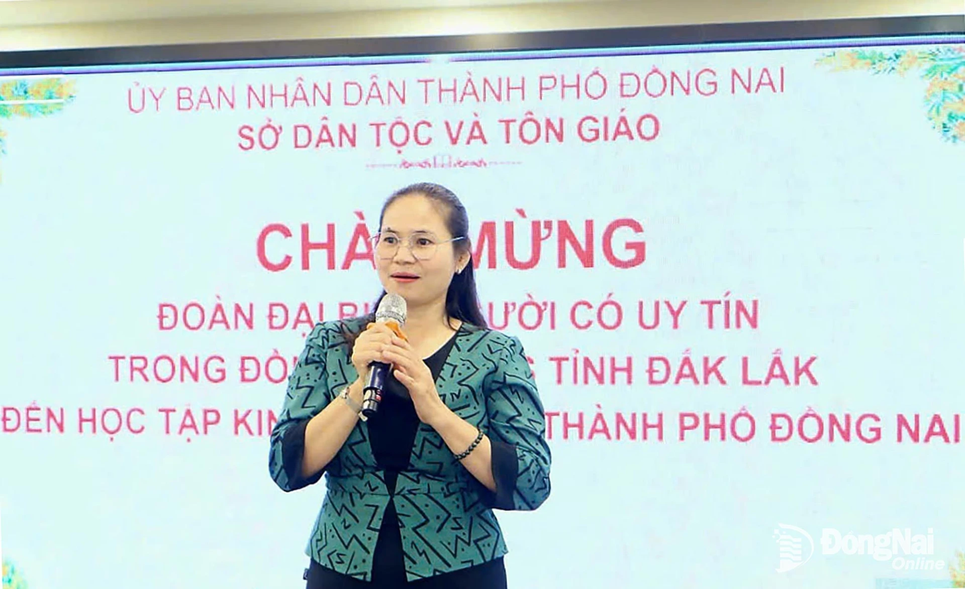 Le Thi Thanh Bich, Deputy Director of the Dak Lak DoERA, speaks at the working session. Photo: Van Truyen


