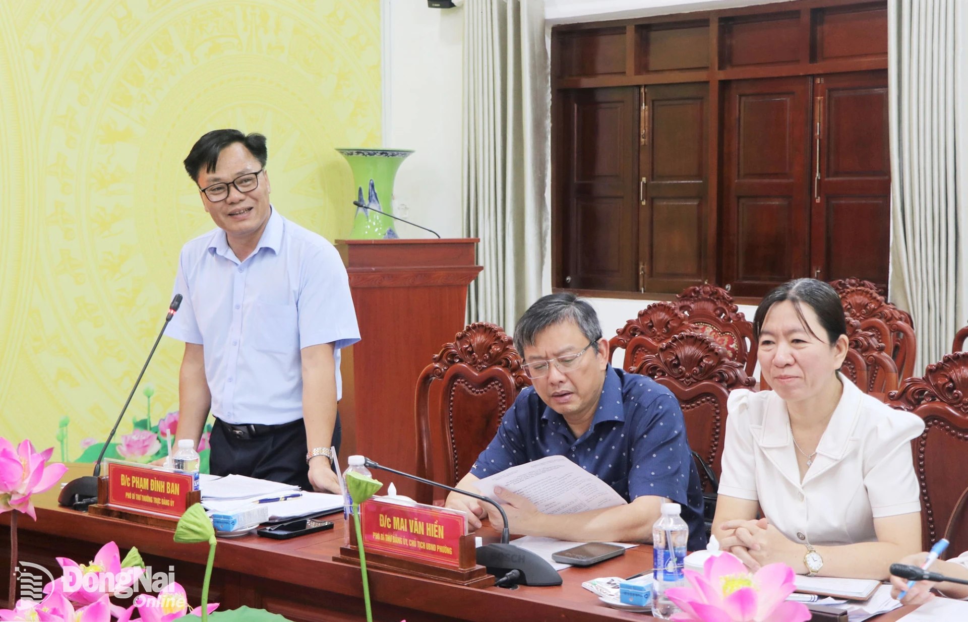 Phó Bí thư Thường trực Đảng ủy phường Dầu Giây Phạm Đình Ban phát biểu tại buổi làm việc. Ảnh: Nhật Quang

