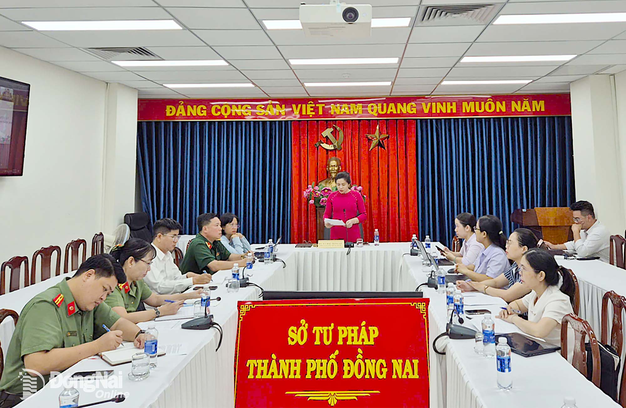 Đại diện các cơ quan, đơn vị liên quan đã tham dự buổi tọa đàm tại điểm cầu Đồng Nai. Ảnh: CTV
