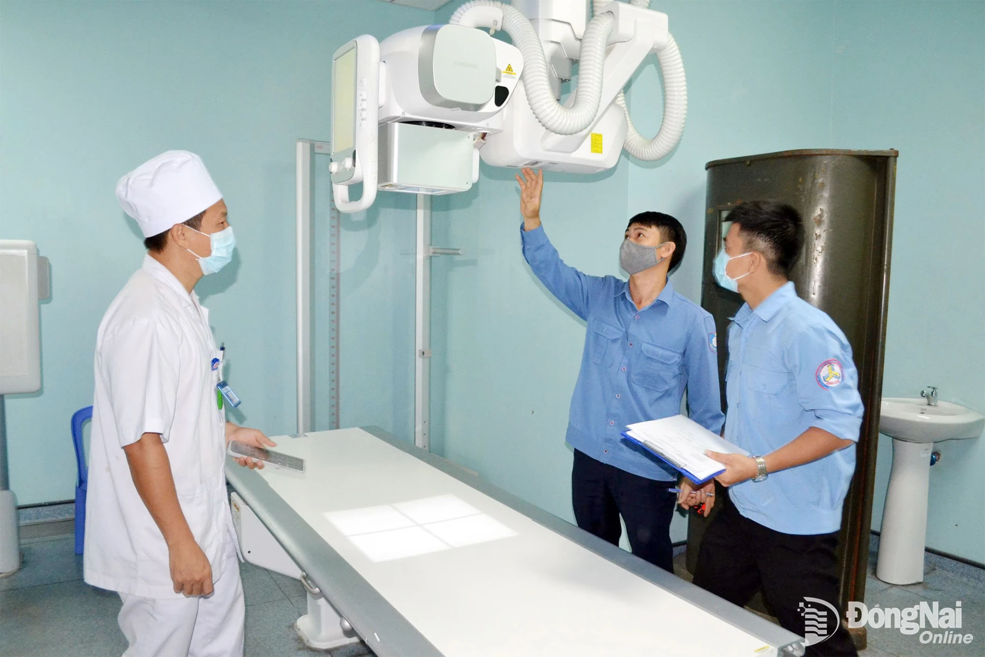 Staff of the Department of Science and Technology inspect an X-ray machine at a hospital in the city.


