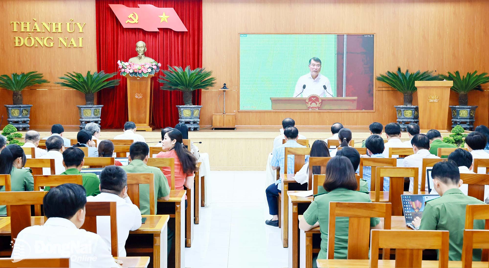 Ủy viên Bộ Chính trị, Thủ tướng Chính phủ Lê Minh Hưng, Trưởng ban Chỉ đạo phát biểu khai mạc phiên họp. Ảnh: Công Nghĩa