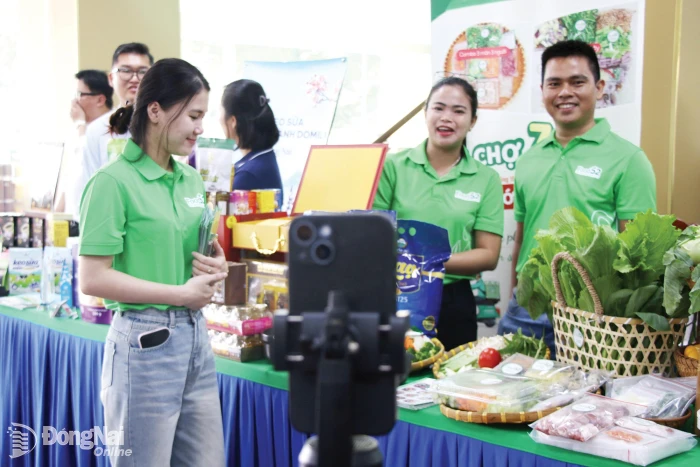 PGS.TS Phùng Thế Đông, chuyên gia kinh tế của Bộ Tài chính: Đồng Nai cần phát triển các sản phẩm kinh tế số mang bản sắc riêng