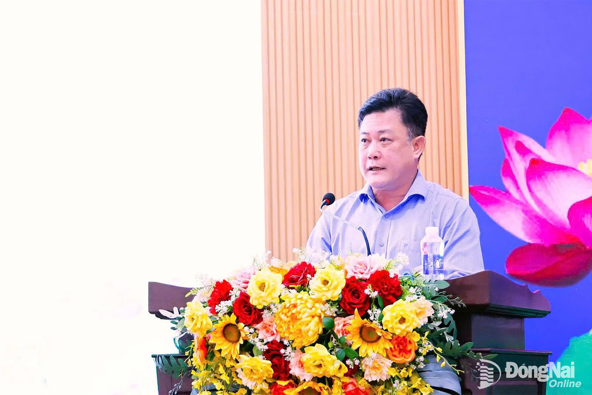 Thành ủy viên, Bí thư Đảng ủy, Chủ tịch HĐND xã Thiện Hưng Đặng Hà Giang cảm ơn lãnh đạo thành phố Đồng Nai và các nhà tài trợ đã đồng hành vì trẻ em 12 xã khó khăn. Ảnh: Quang Minh