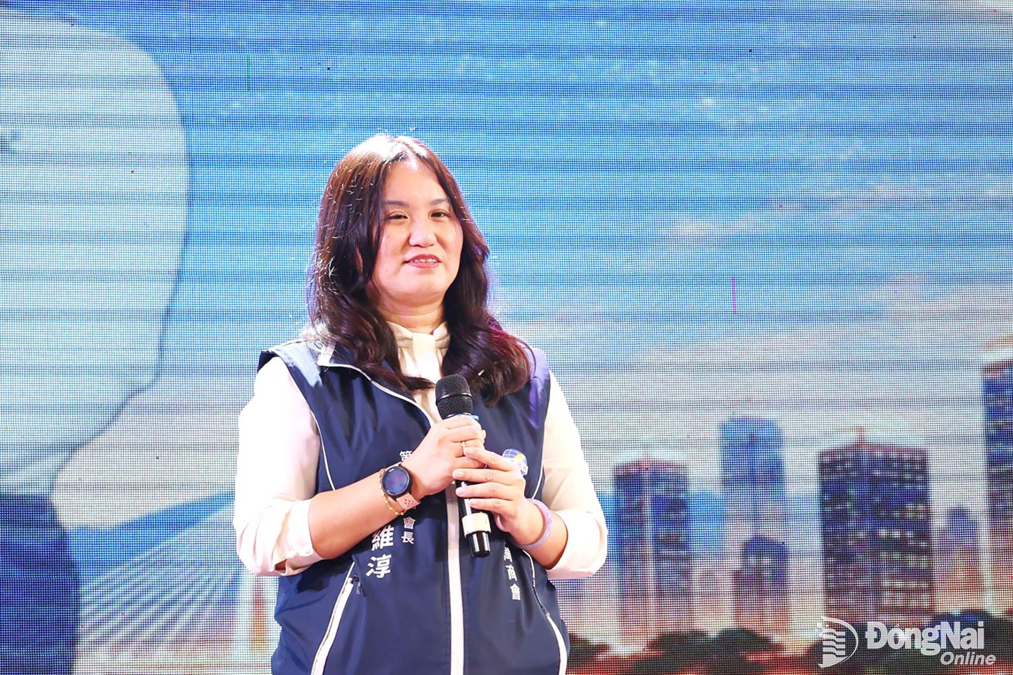 Hội trưởng Hiệp hội Thương mại Đài Loan tại Đồng Nai Lee Wei Chun phát biểu tại sự kiện tối 18-9. Ảnh: Ngọc Liên