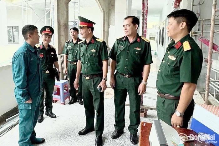 Đại tá Võ Thành Danh kiểm tra sẵn sàng chiến đấu, xây dựng chính quy tại cơ sở