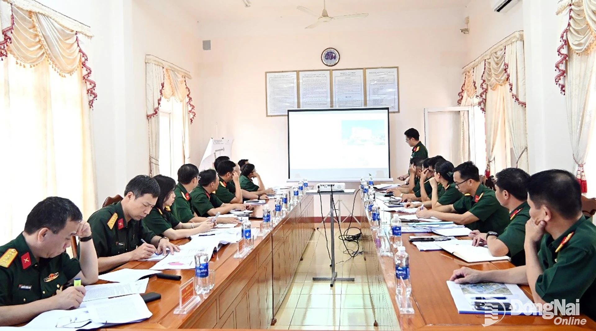 Quang cảnh hội nghị.

