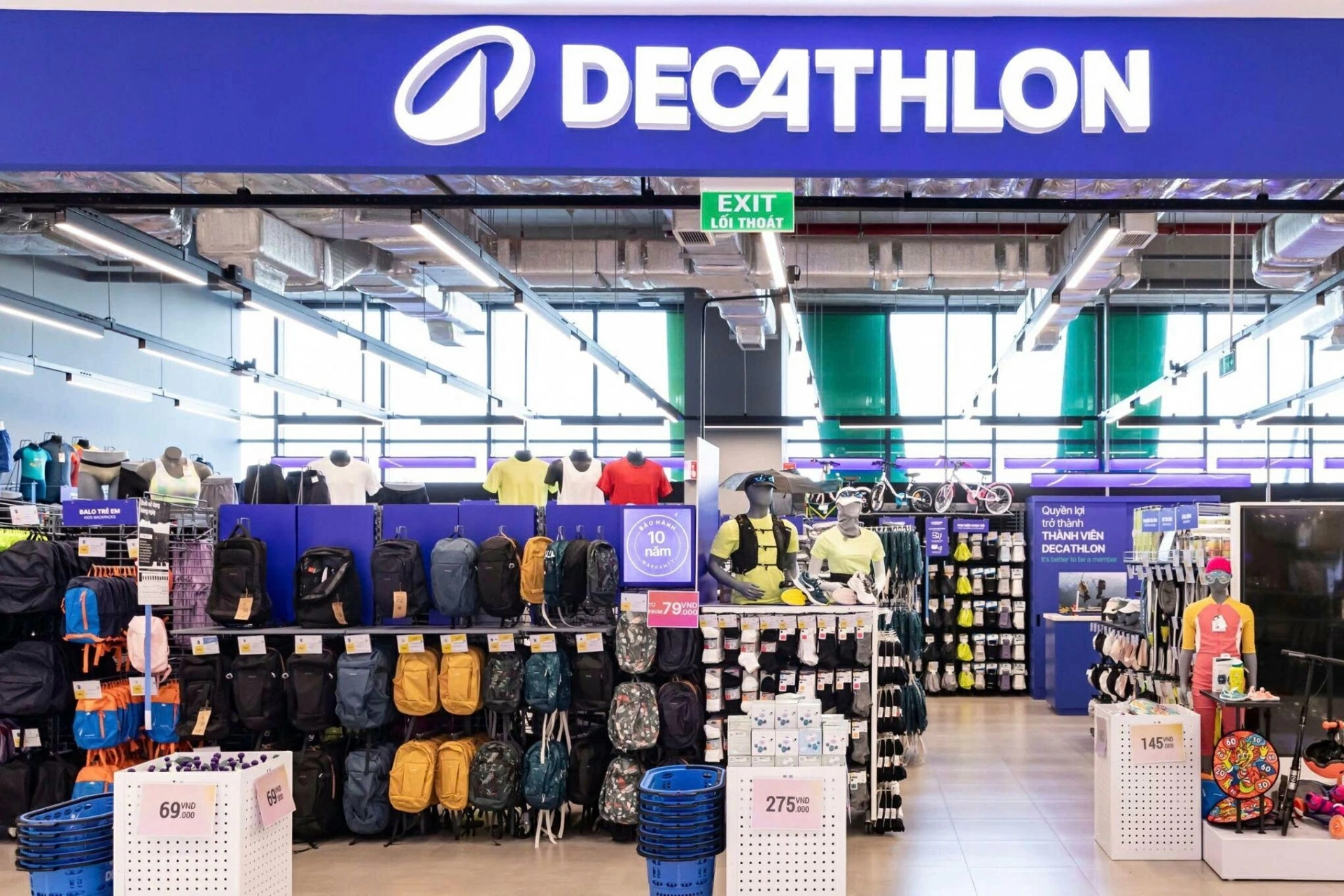 Decathlon cung cấp hơn 5000 sản phẩm cho hơn 60 bộ môn thể thao khác nhau.