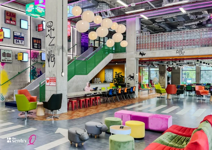 Dịch vụ chuyên nghiệp, hỗ trợ tận tâm khi khách hàng thuê Coworking tại The Sentry