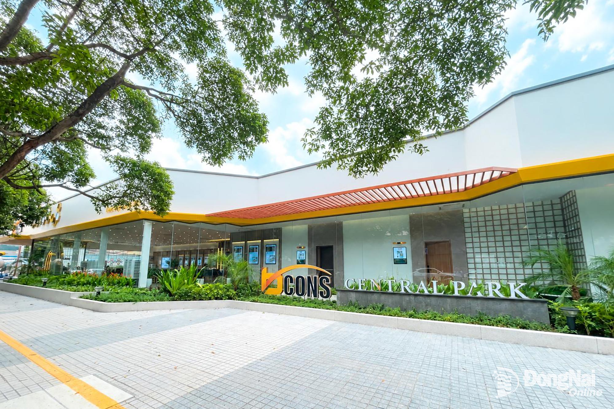 Nhà mẫu Bcons Central Park tái hiện không gian căn hộ thực tế, giúp khách hàng hình dung rõ hơn về thiết kế, công năng và cách bố trí không gian sống.

