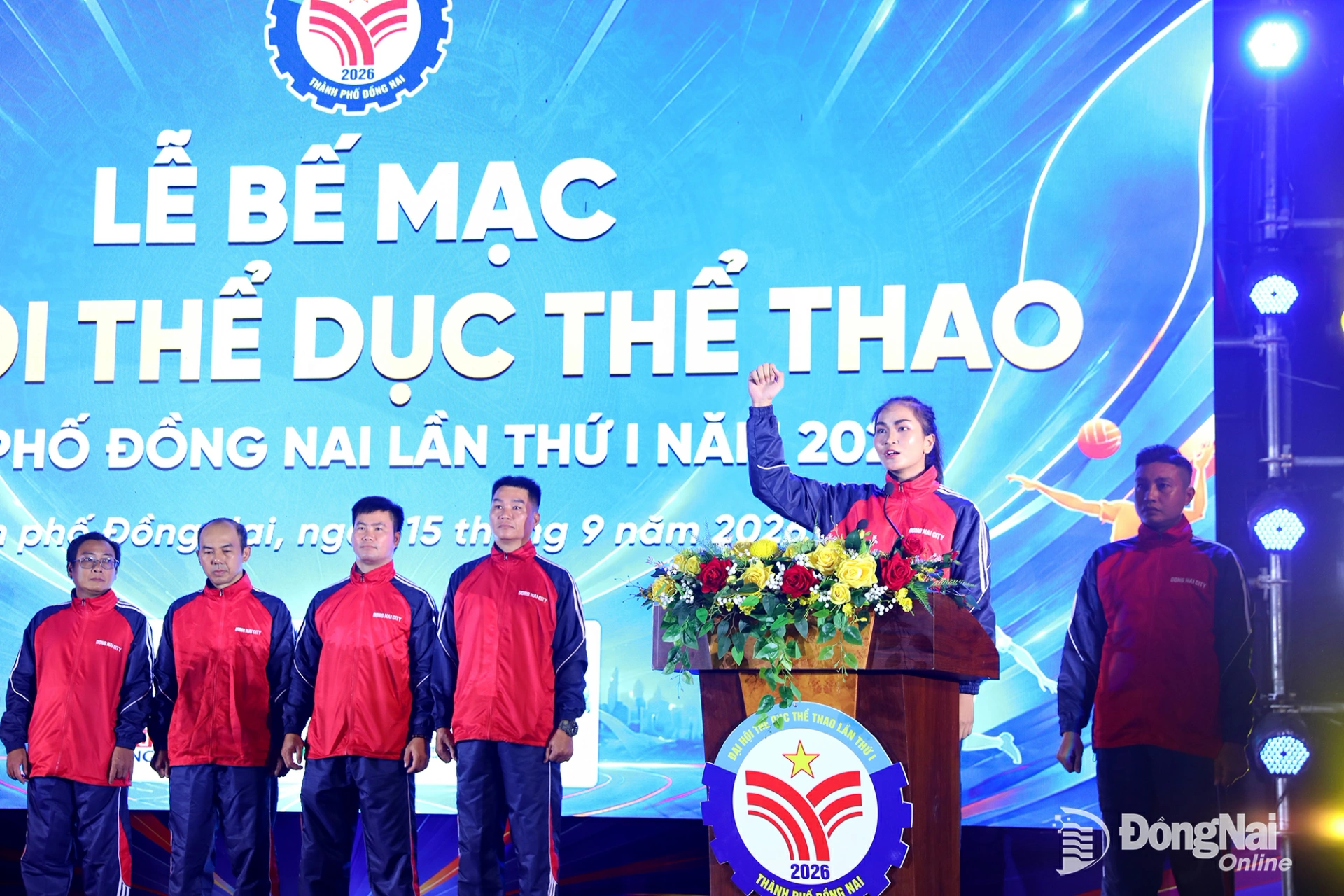 Athlete Thi Lai, representing the athletes, pledges to strive for the highest achievements at the 10th National Sports Festival 2026. Photo: Huy Anh

