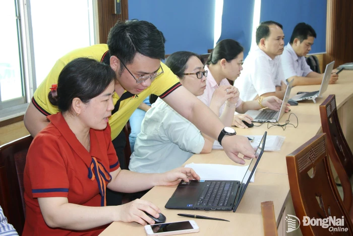 Phát triển nguồn nhân lực số