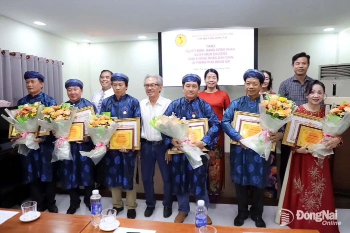 6 tài tử của Đồng Nai được phong tặng danh hiệu Nghệ nhân Dân gian
