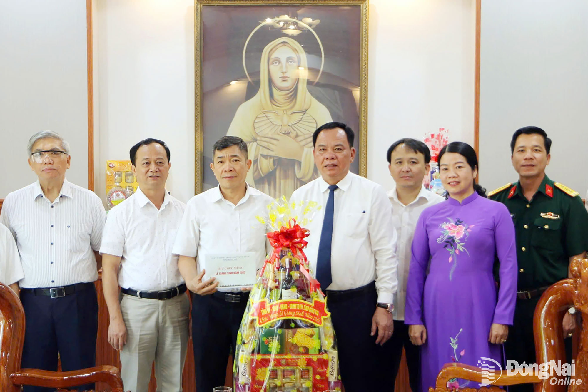 Tôn trọng quyền tự do tín ngưỡng, tôn giáo của người dân