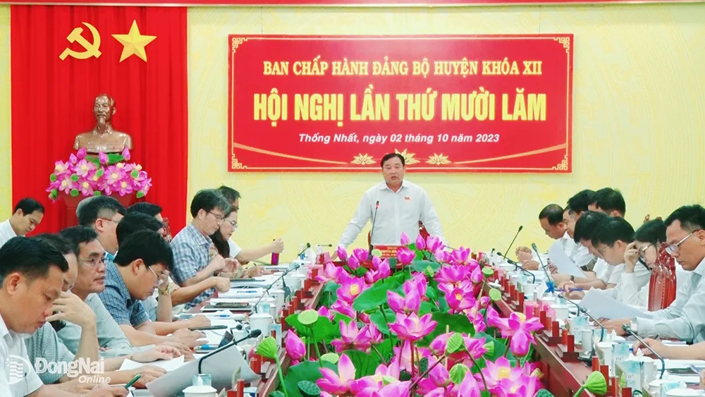  Bí thư Huyện ủy Thống Nhất Nguyễn Hữu Định phát biểu kết luận hội nghị