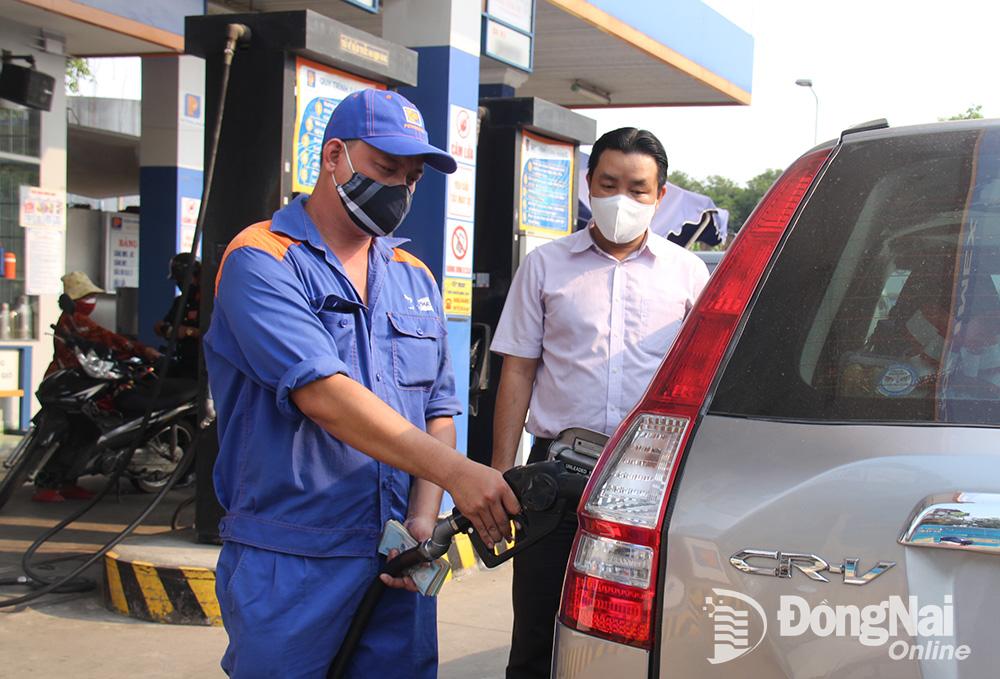 Giá xăng dầu tăng trong kỳ điều chỉnh giá bán lẻ ngày 23-10.