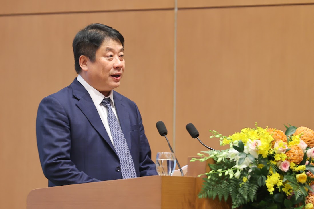 Lãnh đạo các tập đoàn, tổng công ty, công ty phát biểu tại hội nghị - Ảnh: VGP/Nhật Bắc