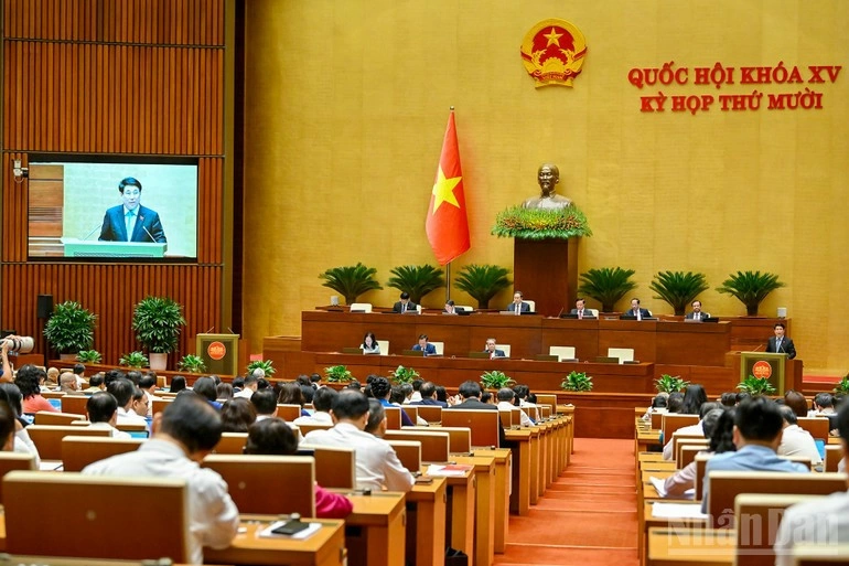 Quang cảnh Kỳ họp thứ 10, Quốc hội khóa XV. Ảnh: Duy Linh