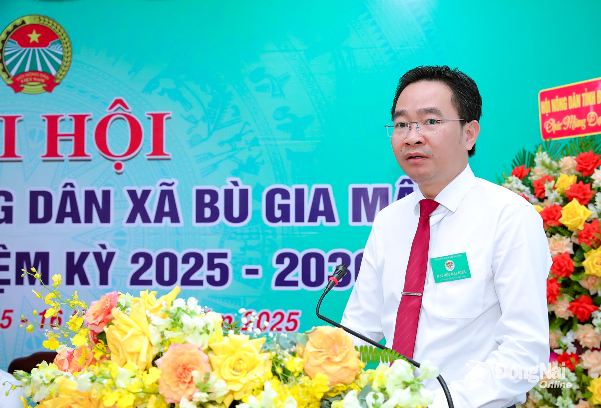 Phó Chủ tịch Hội Nông dân tỉnh Đồng Nai Nguyễn Văn Giang phát biểu chỉ đạo tại đại hội. Ảnh: Trương Hiện