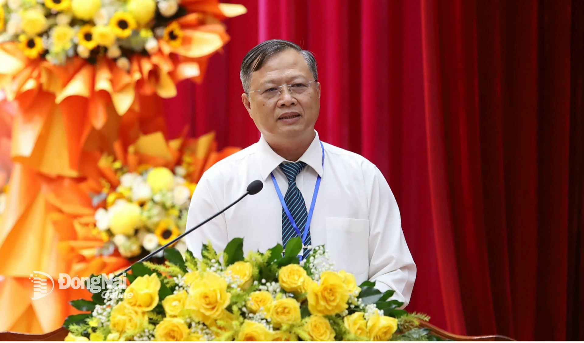 Phó Chủ tịch Ủy ban MTTQ Việt Nam tỉnh Đồng Nai Nguyễn Tấn Phú phát biểu chỉ đạo tại đại hội. Ảnh: Ngọc Cương
