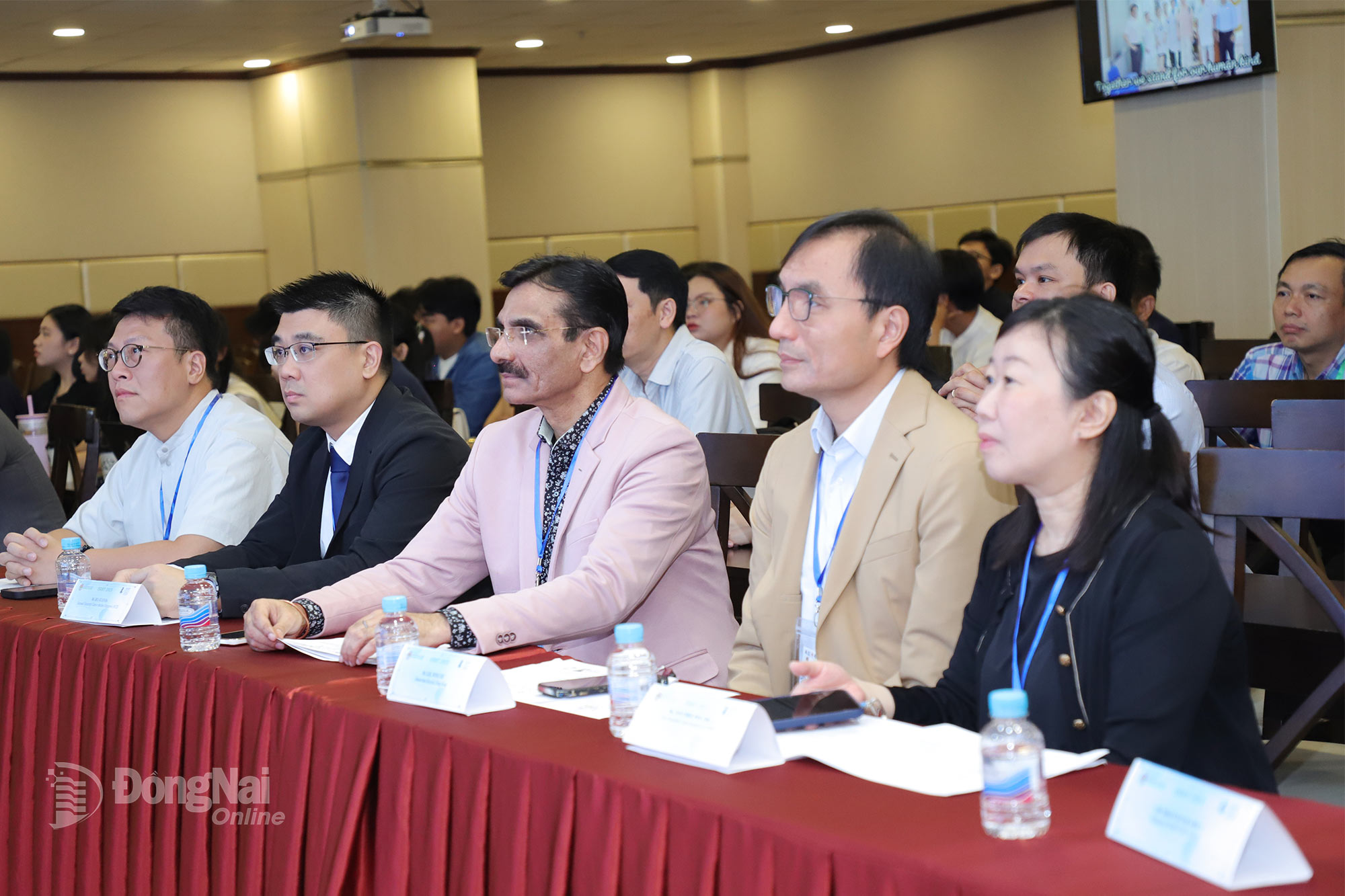 Experts attend the seminar. Photo courtesy of the organizer