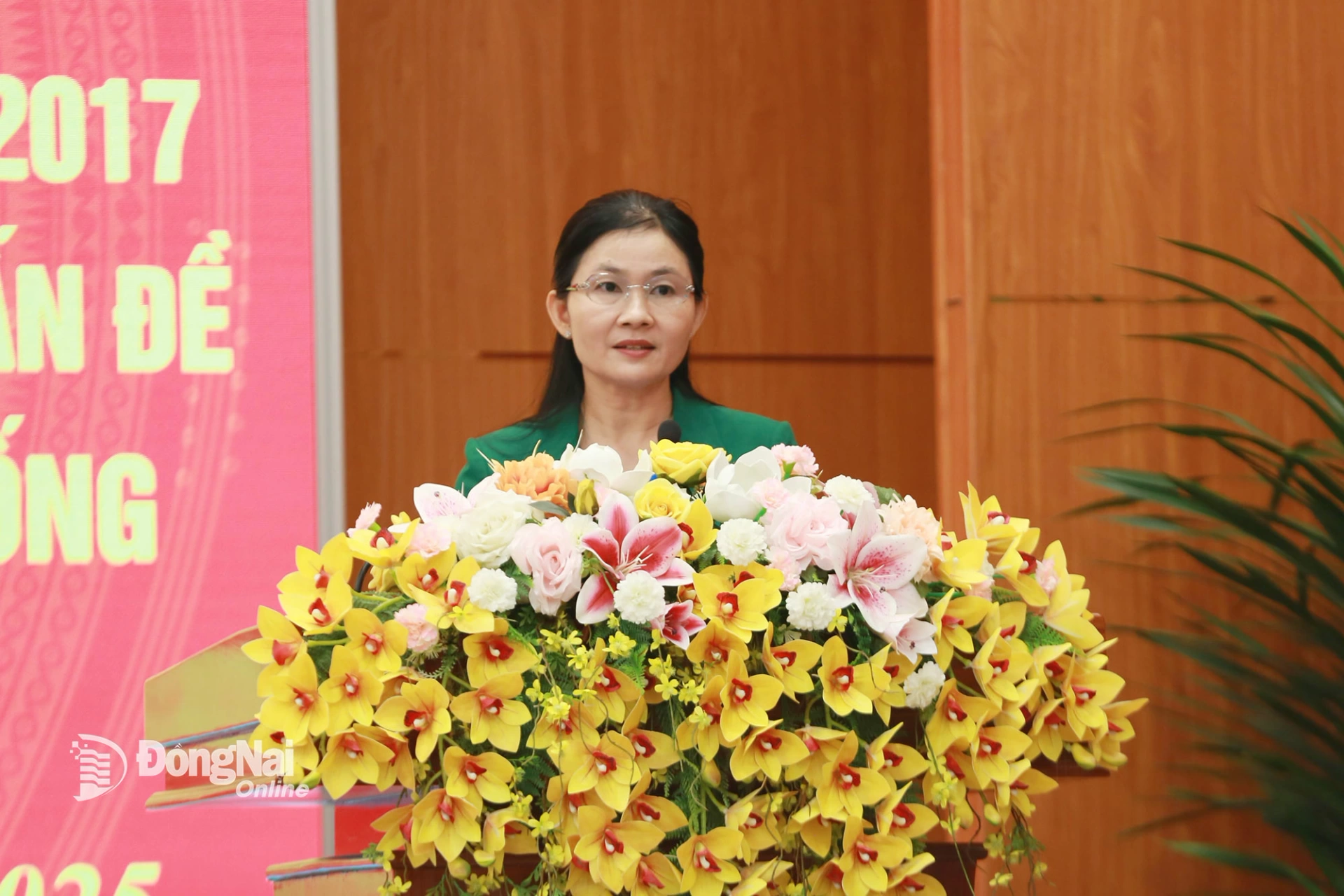 Đồng chí Tôn Ngọc Hạnh, Ủy viên dự khuyết Trung ương Đảng, Phó Bí thư Thường trực Tỉnh ủy, Chủ tịch HĐND tỉnh Đồng Nai phát biểu chỉ đạo tại hội nghị. Ảnh: Huy Anh