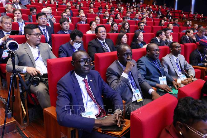 Các đại biểu quốc tế tham dự Lễ mở ký và Hội nghị cấp cao Công ước của Liên hợp quốc về chống tội phạm mạng (Công ước Hà Nội). Ảnh: Phạm Kiên/TTXVN