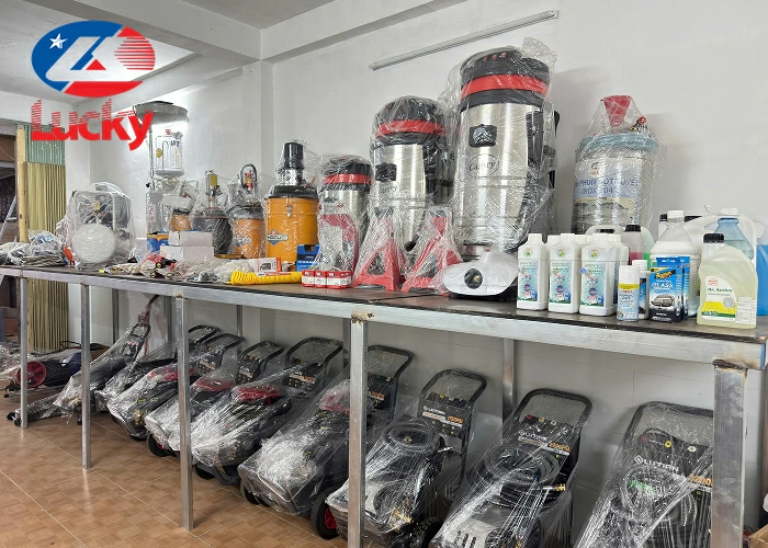 Cửa hàng Điện máy Lucky Thủ Đức sẵn có các thiết bị rửa xe.