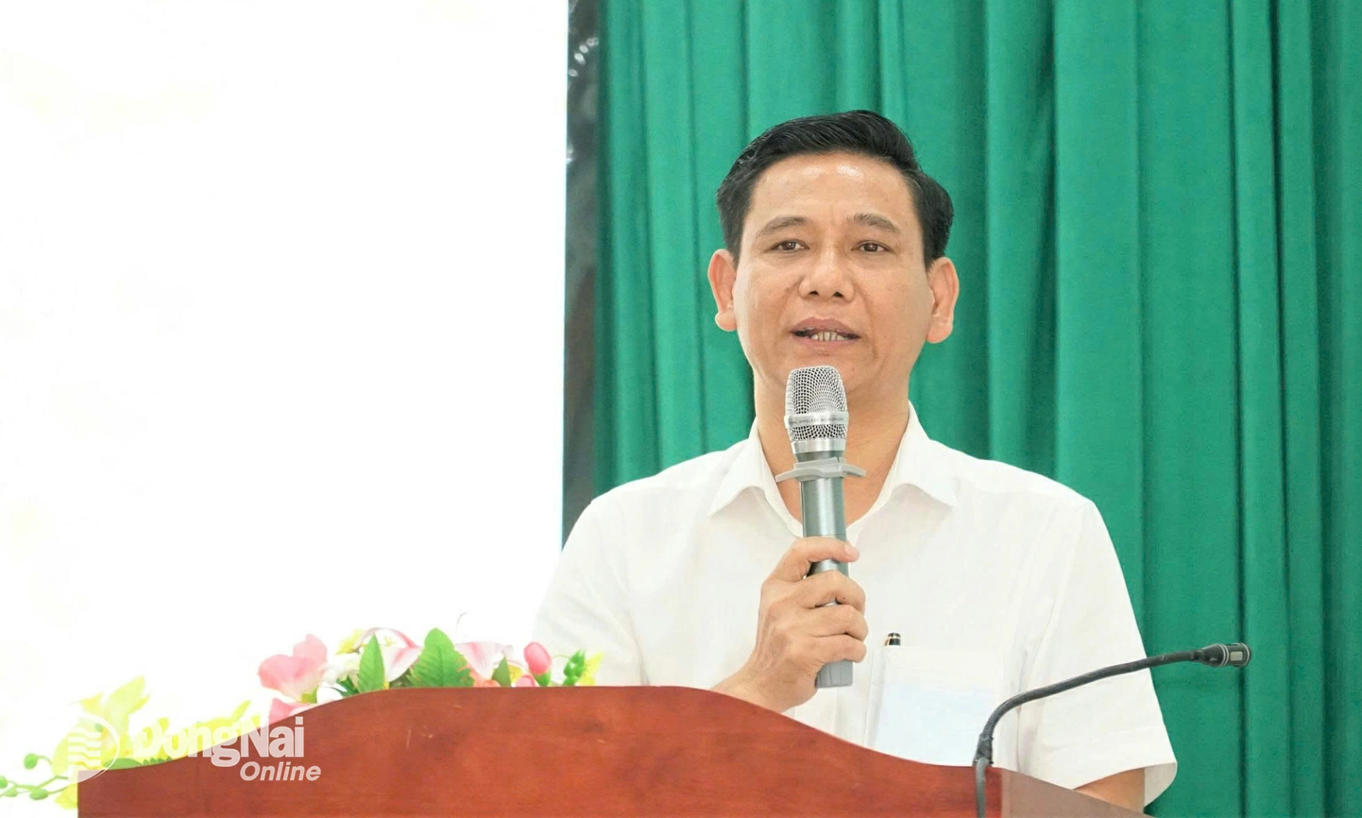 Chủ tịch UBND phường Dương Hoài Pha phát biểu tại lễ phát động.