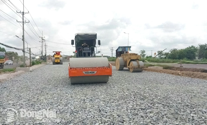 Đẩy nhanh tiến độ thực hiện 2 tuyến đường kết nối Sân bay Long Thành