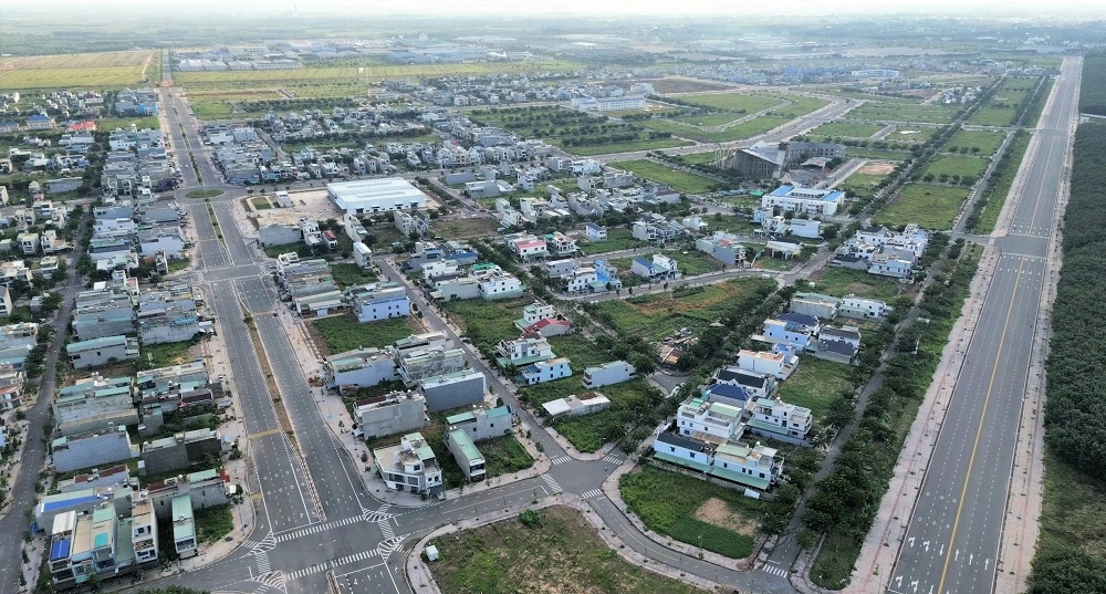 Tỉnh Đồng Nai đã cơ bản hoàn tất bố trí tái định cư cho các hộ dân Dự án Sân bay Long Thành và 2 tuyến giao thông kết nối vào Khu tái định cư Lộc An - Bình Sơn. Ảnh: tư liệu

